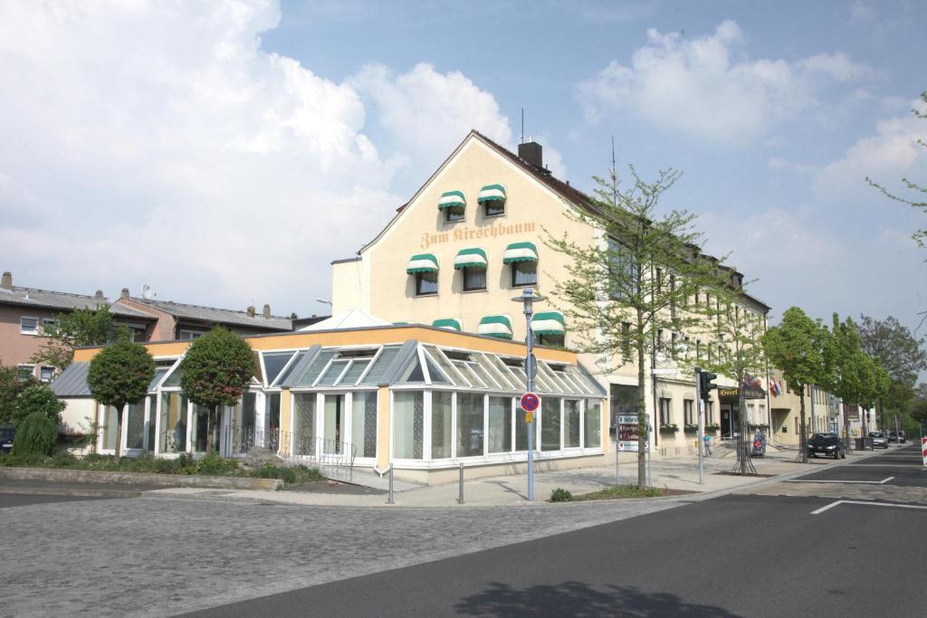 Hotel-Restaurant Zum Kirschbaum Rottendorf Exterior photo